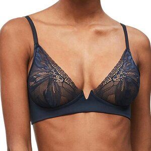 Calvin Klein Petal Lace Unlined Plunge Bra
